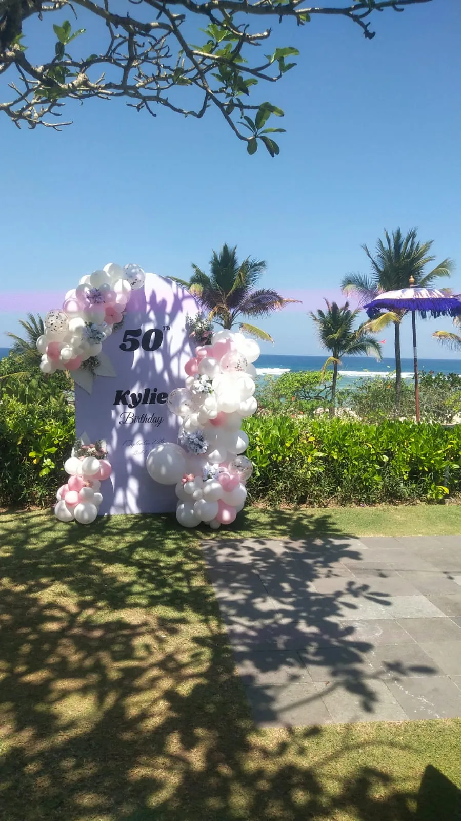 Custom Backdrop & Balloon Garland - from Rp 1.700.000